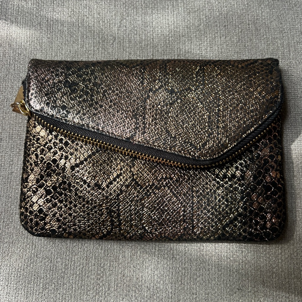 Fun iridescent bag